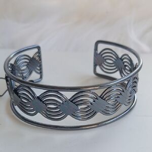 Paparazzi Twisted Silver Cuff Bracelet